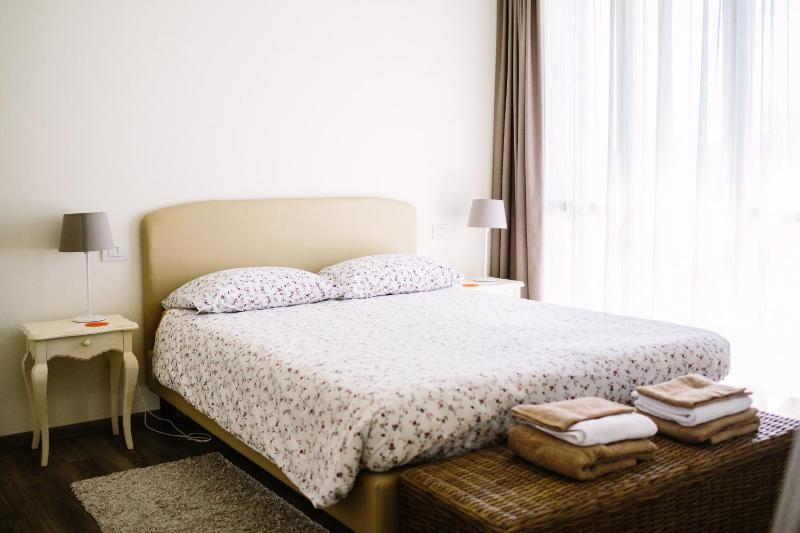 Double Room with Private Bathroom image 1