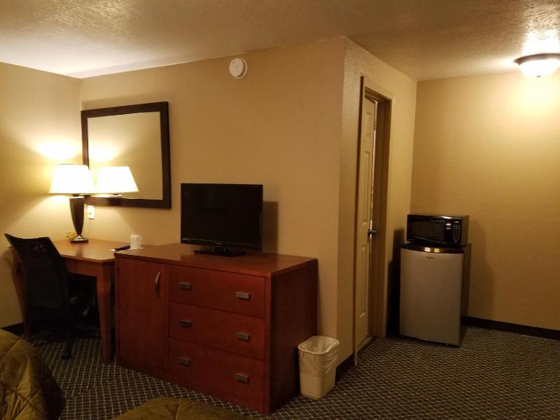 Deluxe Double Room image 2