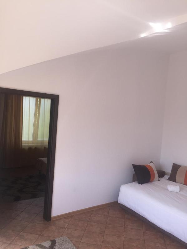 Standard Apartment image 3