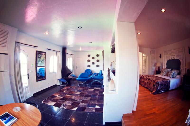 Special Offer - Suite image 4