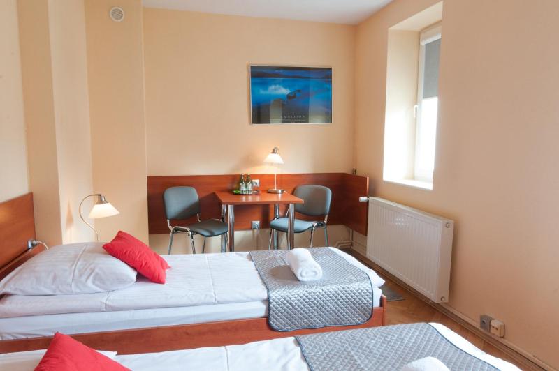 Premium Quadruple Room image 4