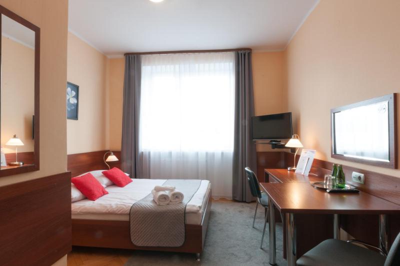Premium Double Room image 1