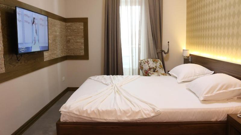 Single Room image 1