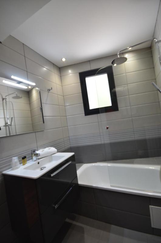 Superior Double Room with Mountain View image 2