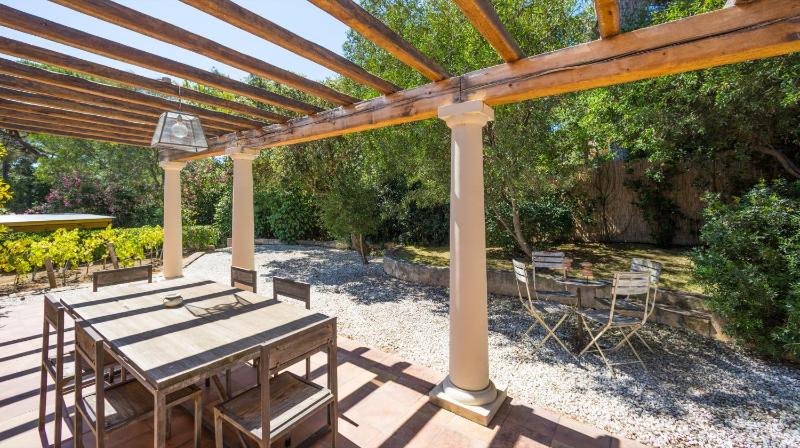 Villa des Salins by Hotel des Lices - image 22