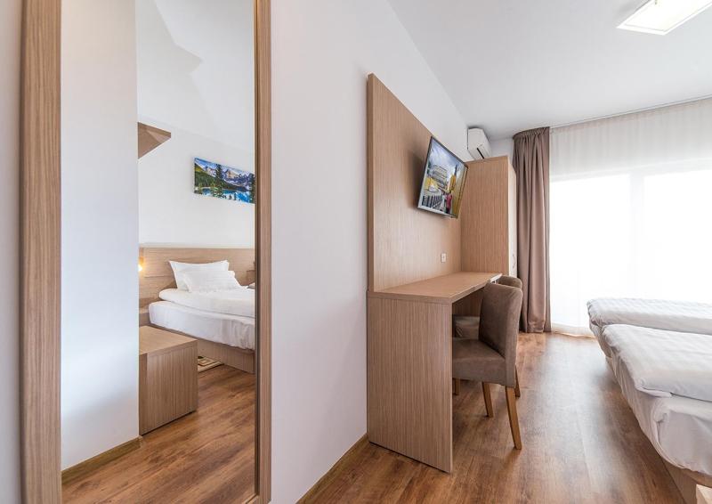 Standard Double Room image 1