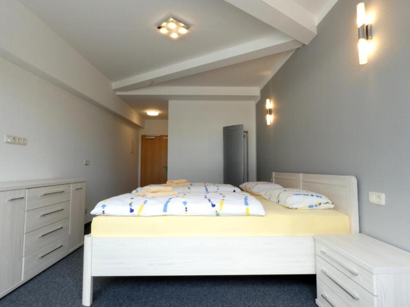 Double or Twin Room with Bathroom image 3