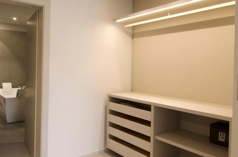Deluxe Suite image 2
