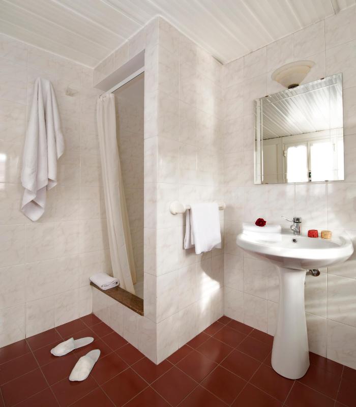 Hotel Joli - image 15