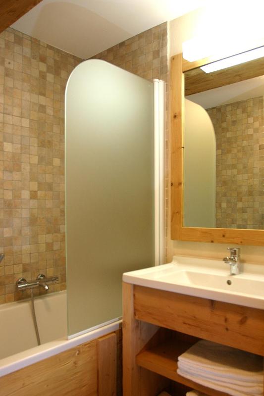 One-Bedroom Apartment image 1