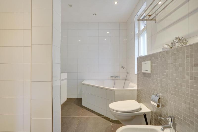 Extra Luxe Villa Sauna & Jacuzzi | 4-8 Pers. image 3