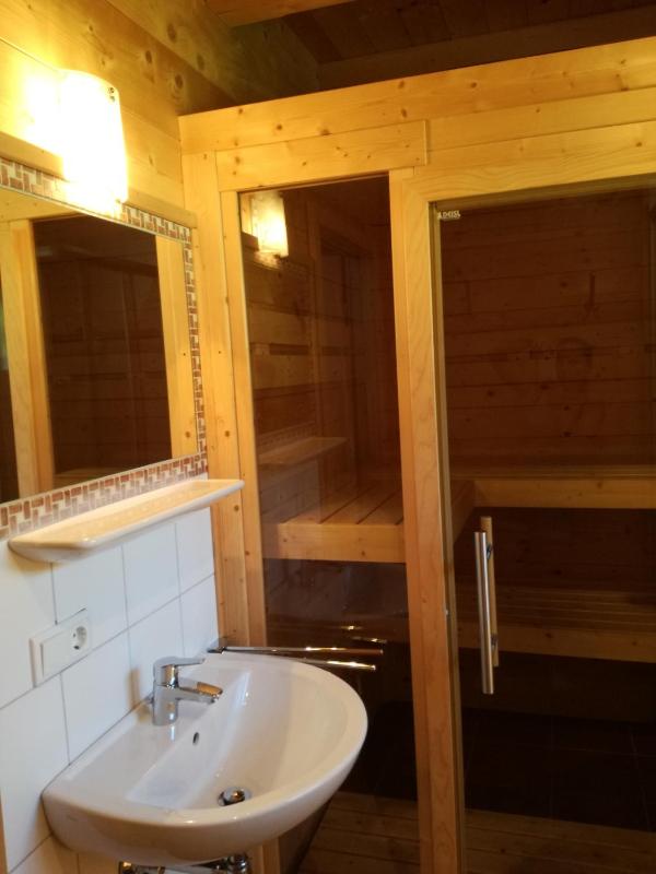 Three-Bedroom House image 2