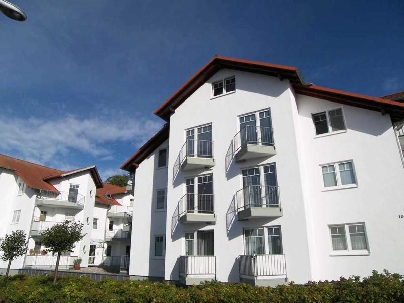 Apartment with Balcony image 3