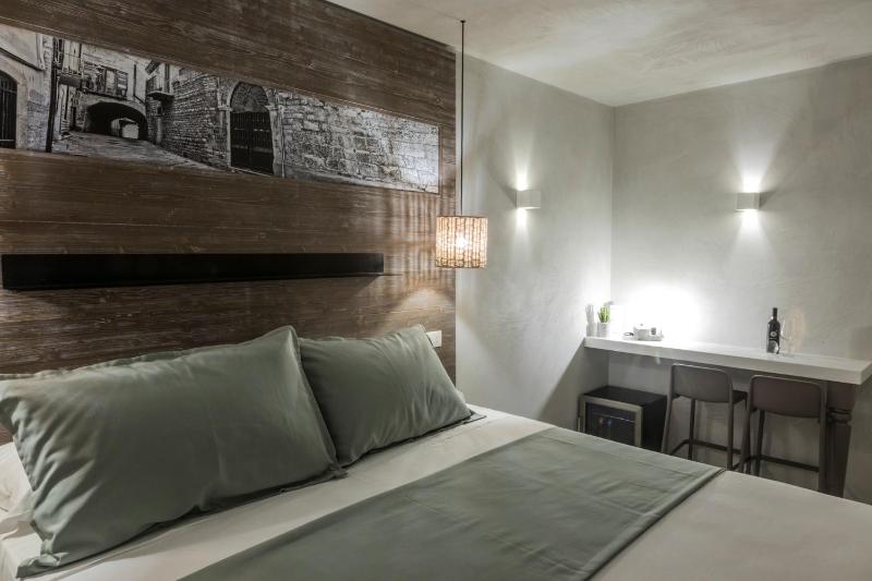 Superior Double Room (2 Adults + 1 Child) image 4