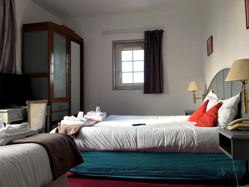 Triple Room image 1