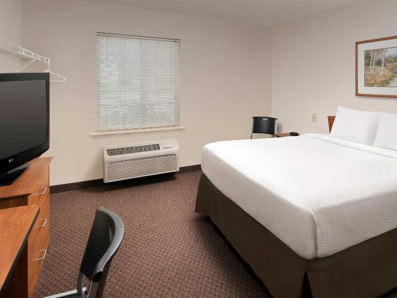 Standard Double Room - Non-Smoking image 2