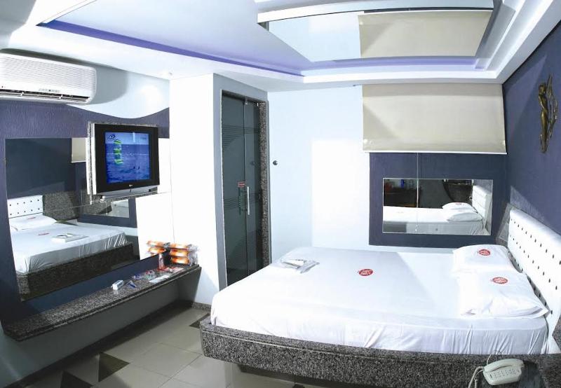 Eros Hotel - Adult Only - image 22