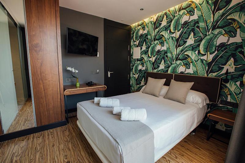 Málaga Premium Hotel - image 10
