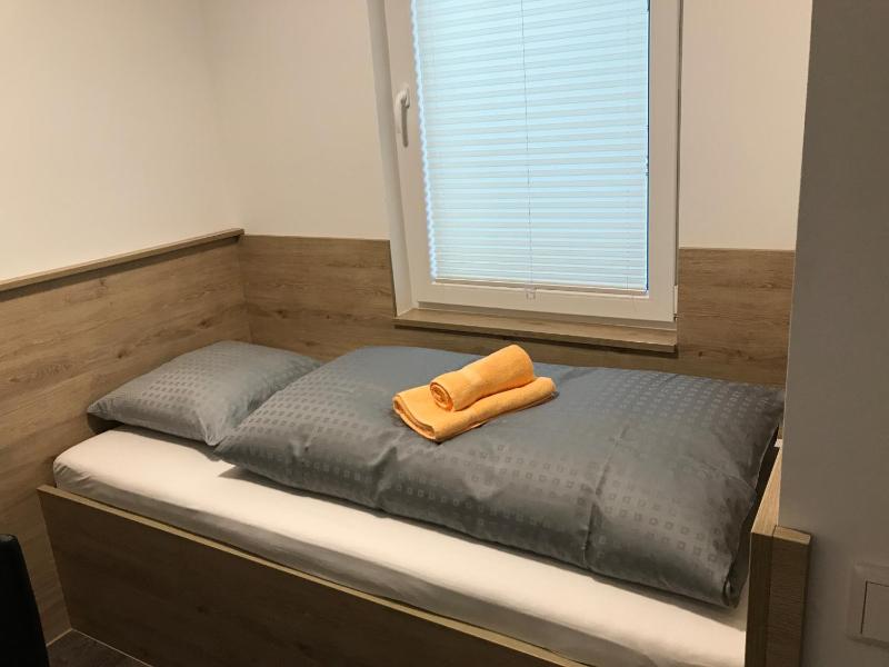 Standard Single Room image 2