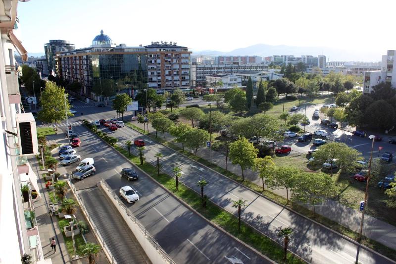 Superior Apartment image 2