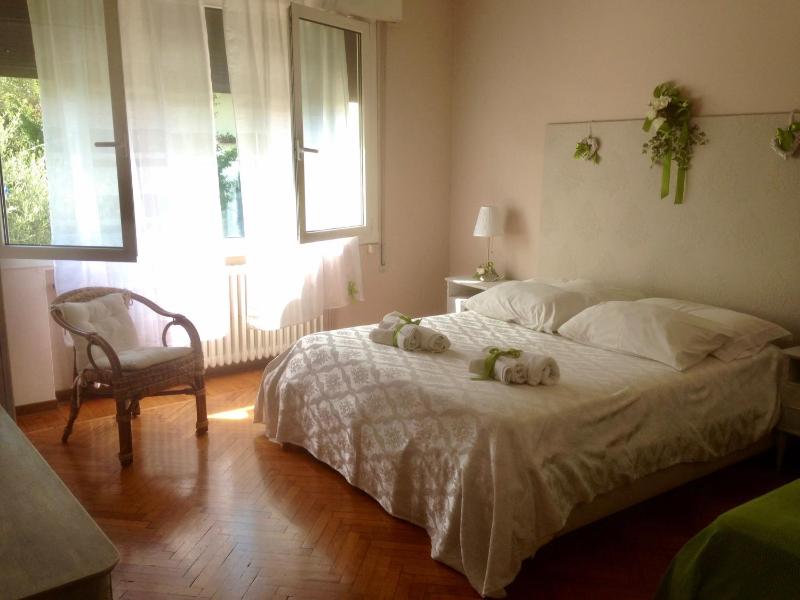 Double Room with Private Bathroom image 1