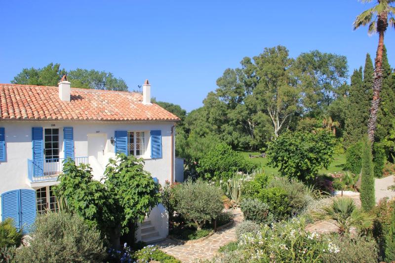La Bastide des Salins - image 22