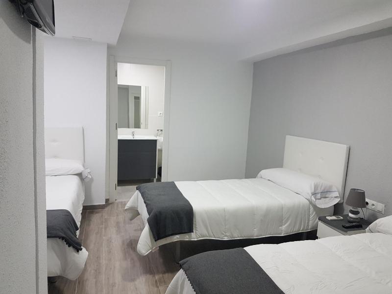 Guesthouse Central - image 11