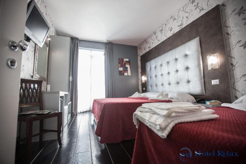 Triple Room image 3