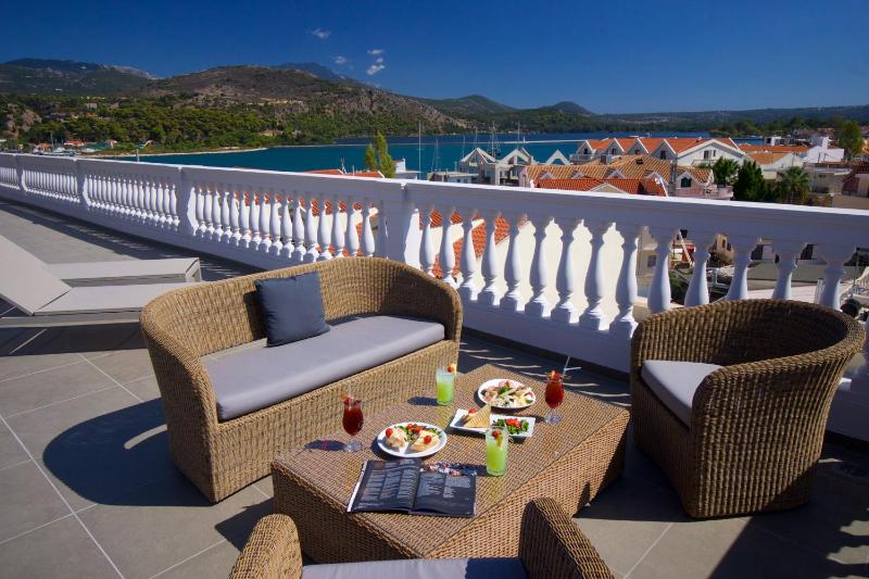 Aenos Hotel - image 18