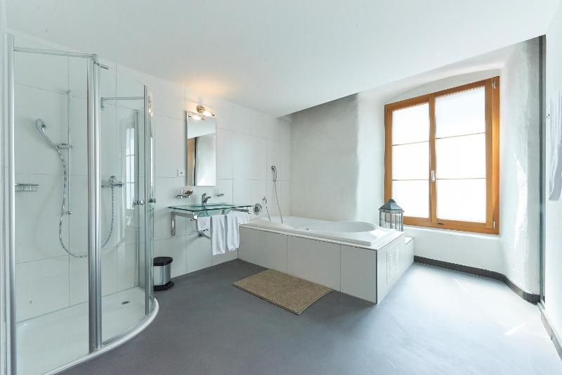 Suite image 3