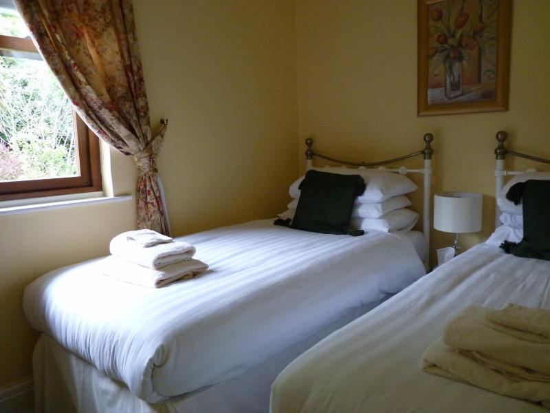 St Lawrence Guest House - image 16