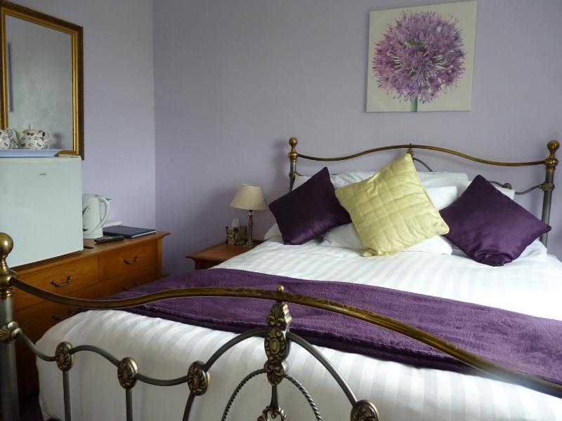 St Lawrence Guest House - image 32