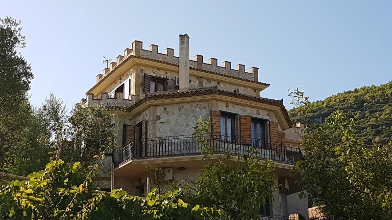 Superior Apartment image 2