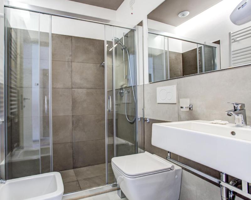 Superior Room with Sea View image 2