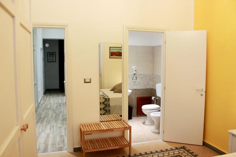 Comfort Triple Room image 4
