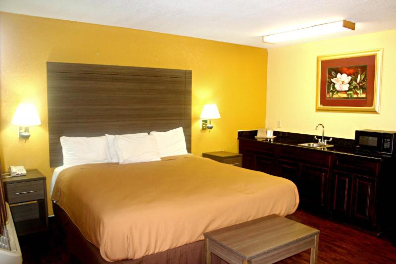 King Room image 4