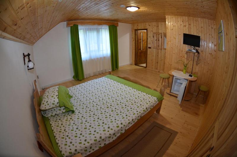 Double Room with Private Bathroom image 3