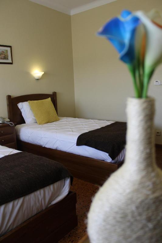 Twin Room image 1