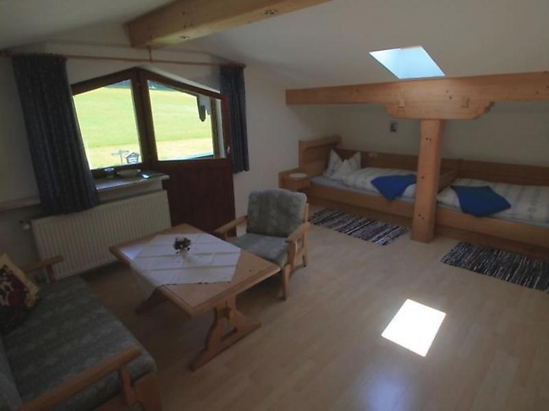 Double Room with Balcony image 3