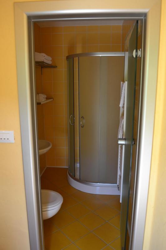 Double Room with Private Bathroom image 2