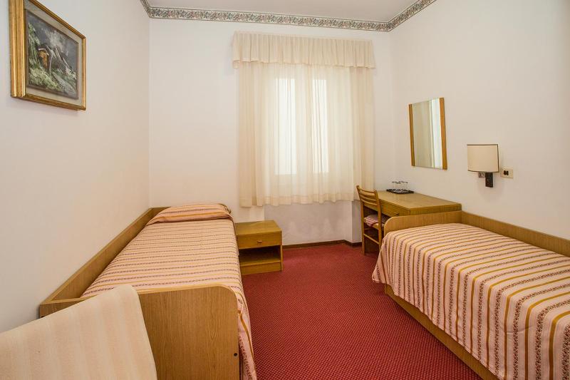 Hotel Lido - image 18