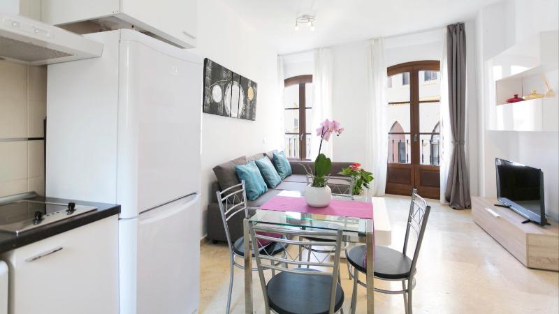 Apartment with Balcony - A2B image 1