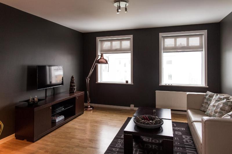 Superior Two-Bedroom Apartment image 3