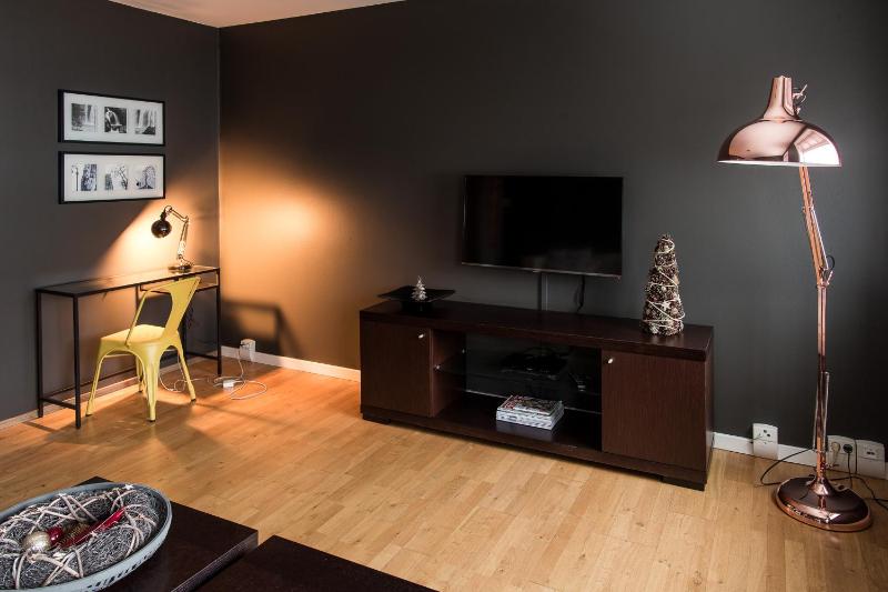 Superior Two-Bedroom Apartment image 2