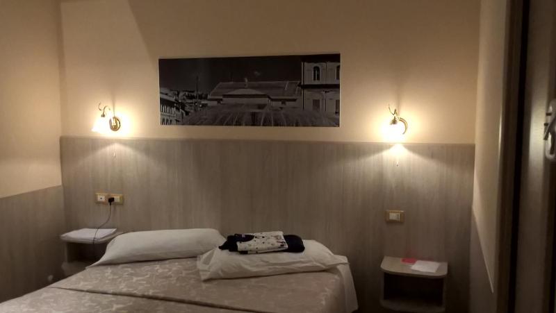 Double Room image 1
