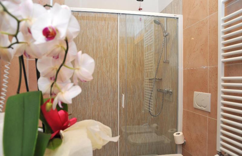 Superior Double Room image 2