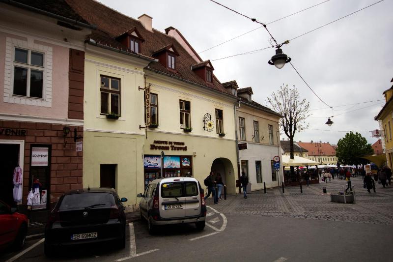 Hostel PanGeea - image 9