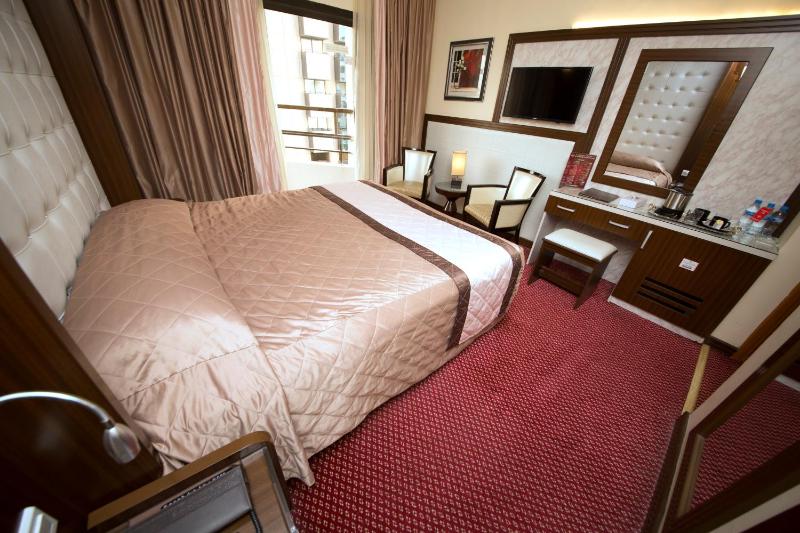 Deluxe Double Room with Sea View image 1
