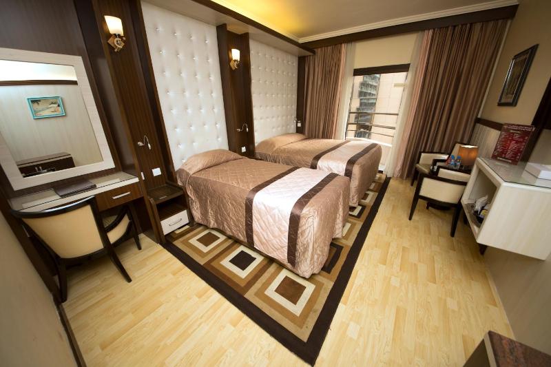 Standard Double Room with Balcony image 1