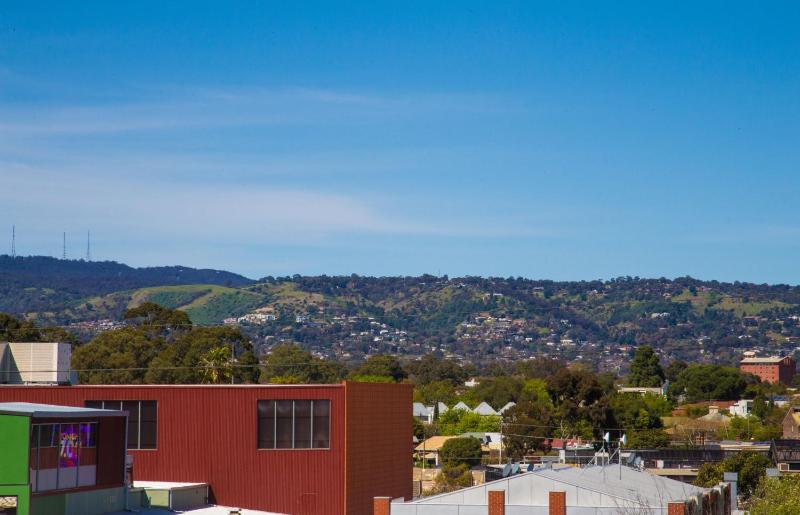 The Palms Apartments - image 8